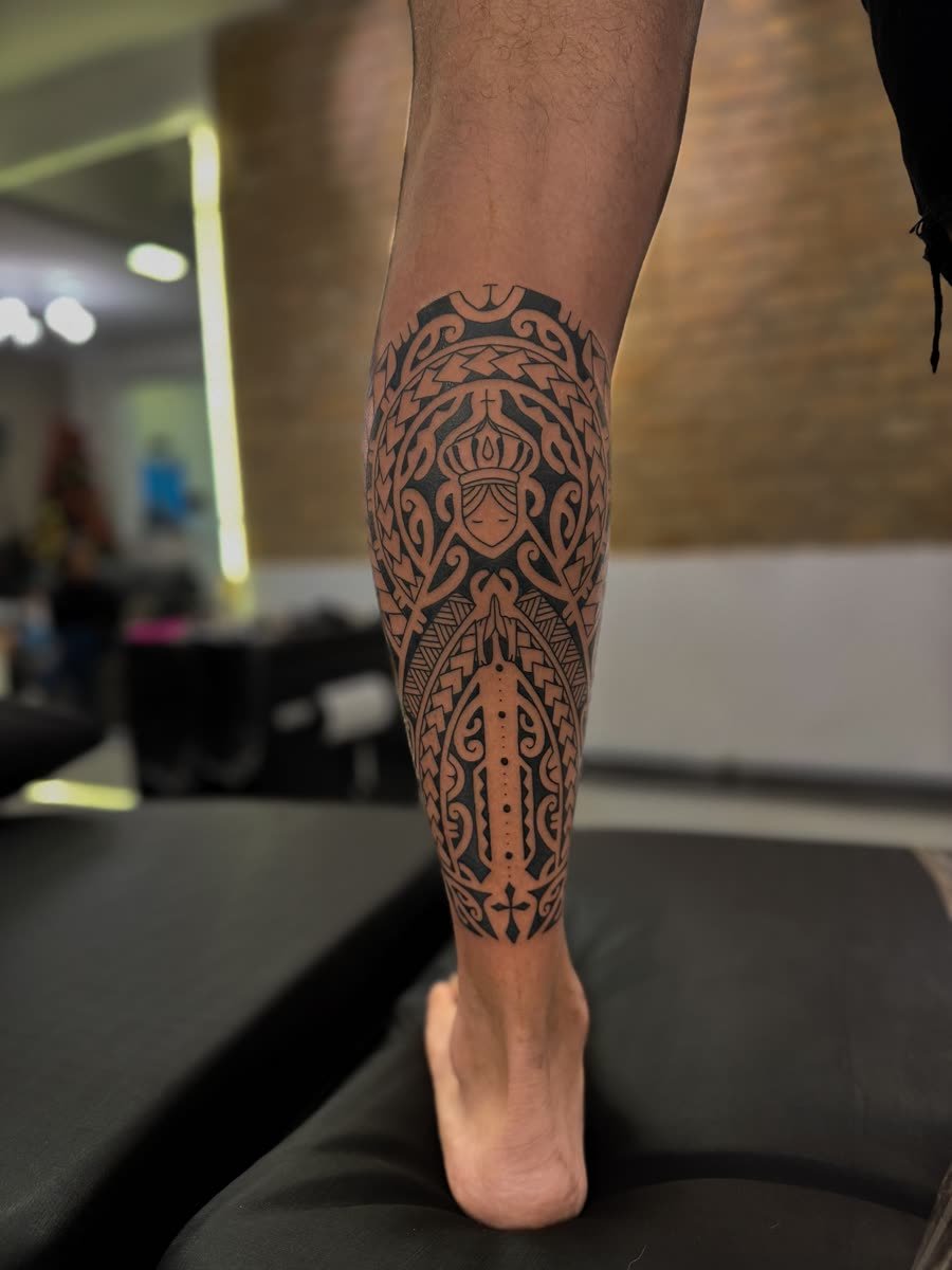 Tatuagem polinésia: nossa senhora